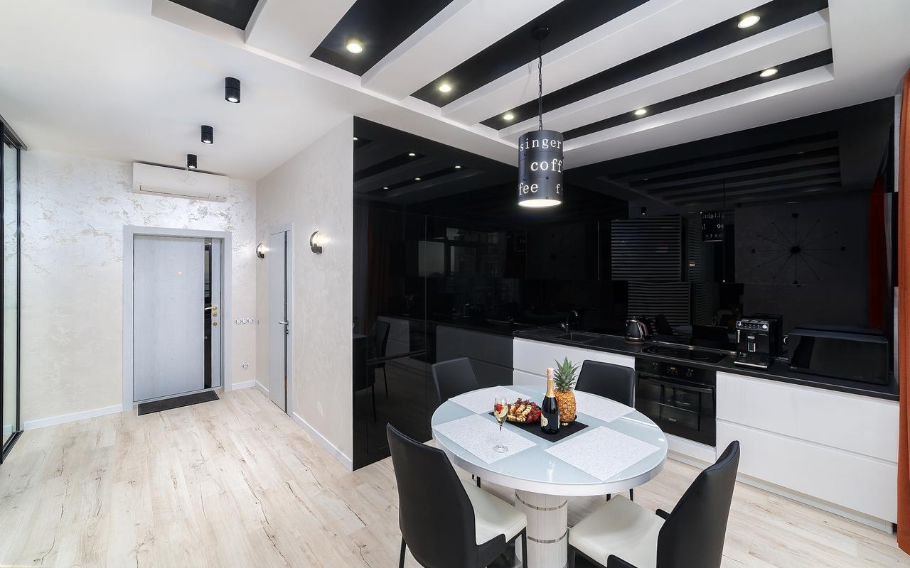 Vip Apartments In Arcadia With Sea View. オデッサ エクステリア 写真