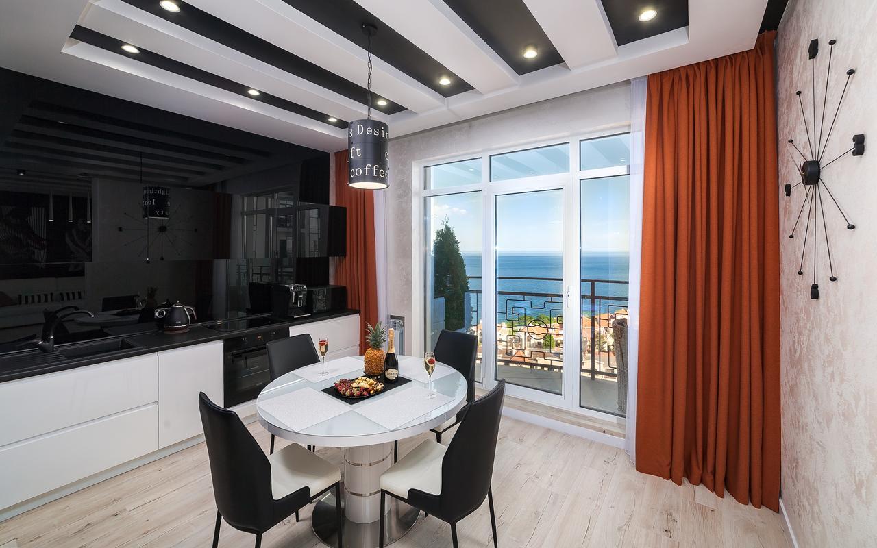 Vip Apartments In Arcadia With Sea View. オデッサ エクステリア 写真